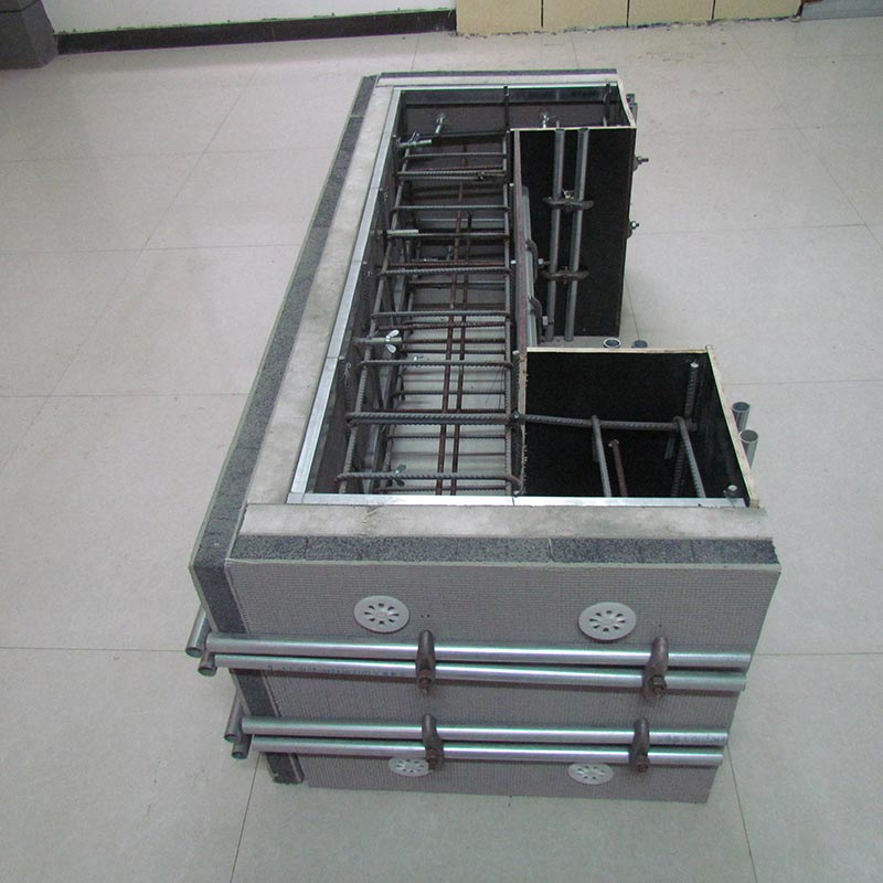 Ⅲ型CQ免拆復(fù)合保溫模板-河南免拆模板生產(chǎn)廠家價(jià)格